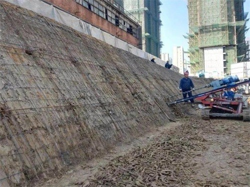 望城建筑边坡支护